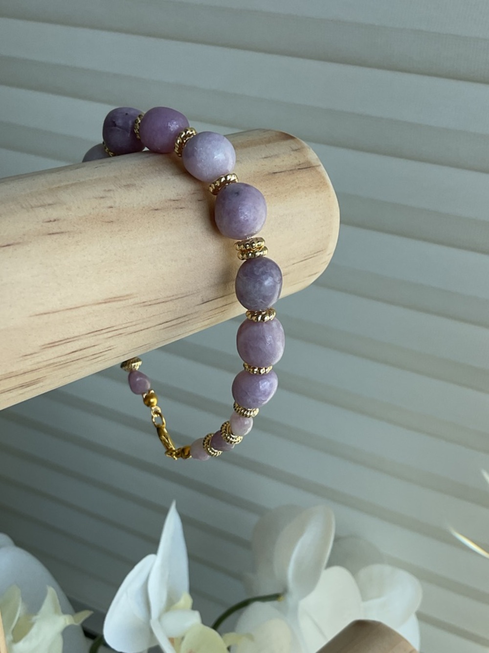 Genuine Lepidolite Bracelet - Various sizes - Picture 3 of 5